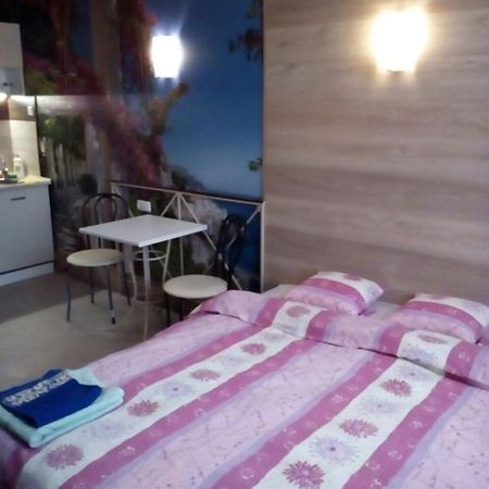 Студия На Французском Бульваре 36 Charków Zewnętrze zdjęcie
